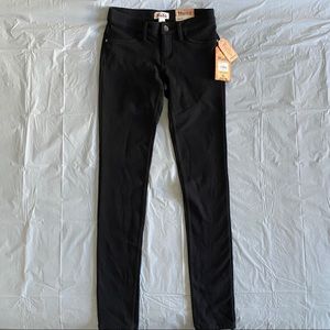 NWT Mudd black Jeggings size 0